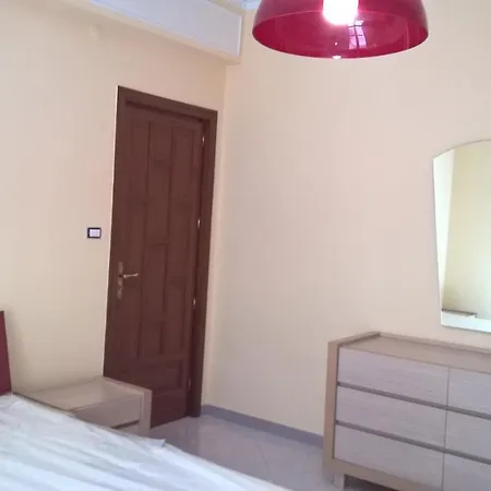 Casa Vacanze Al Centro Di Apartmán *